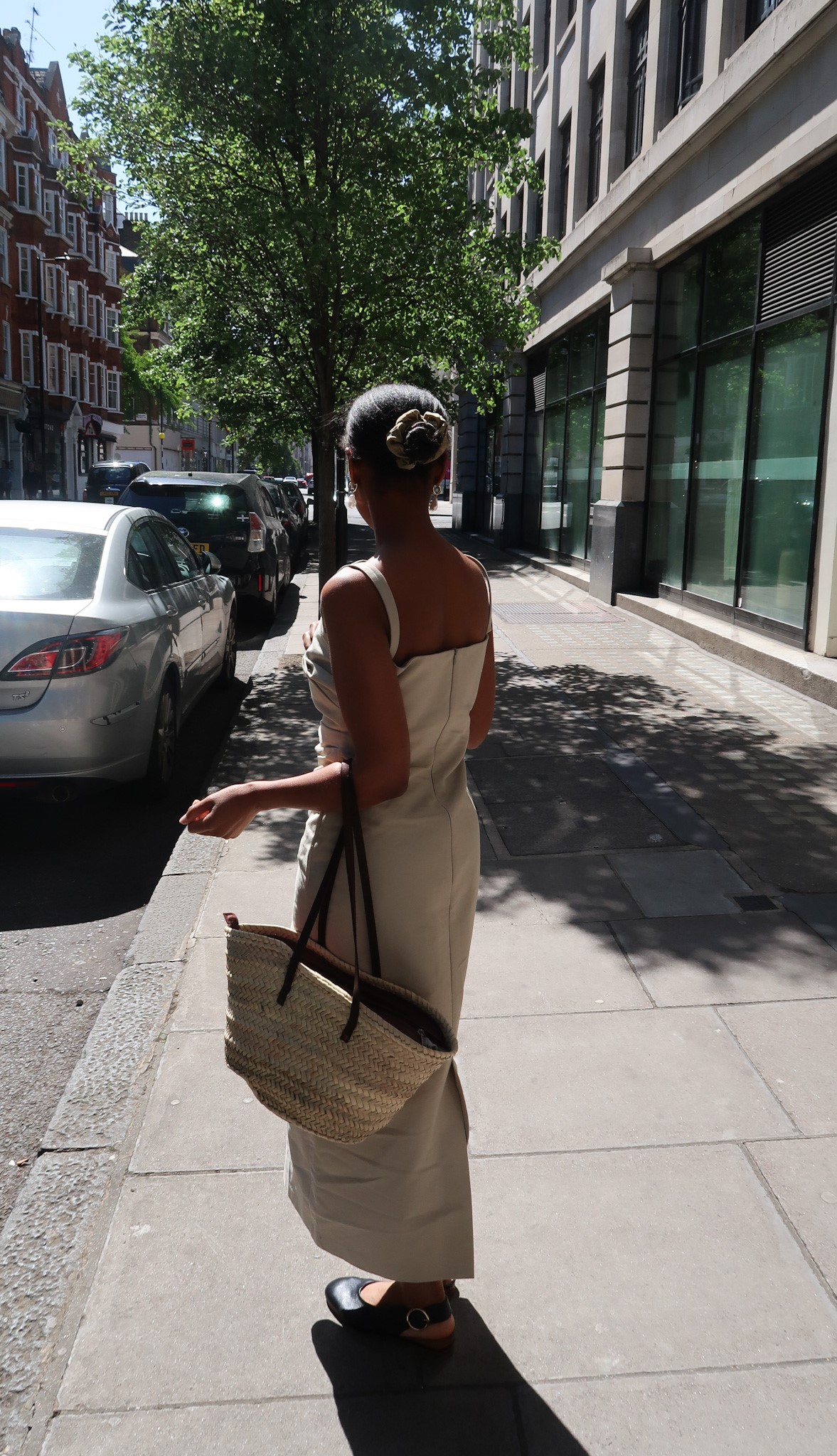 4 Versatile Summer season Workwear Seems That Are Polished, Stylish and Assured to Earn You Compliments